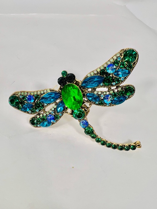 The Unbranded Brand Jewelry - Emerald & Teal Dragonfly Crystal Brooch